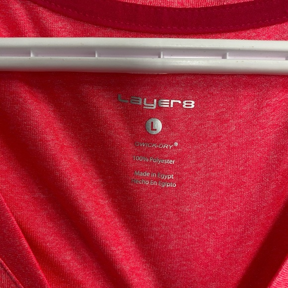 T-shirt - Picture 2 of 3